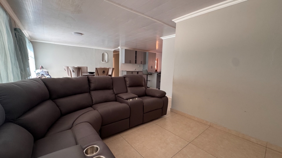 3 Bedroom Property for Sale in Arcon Park Gauteng