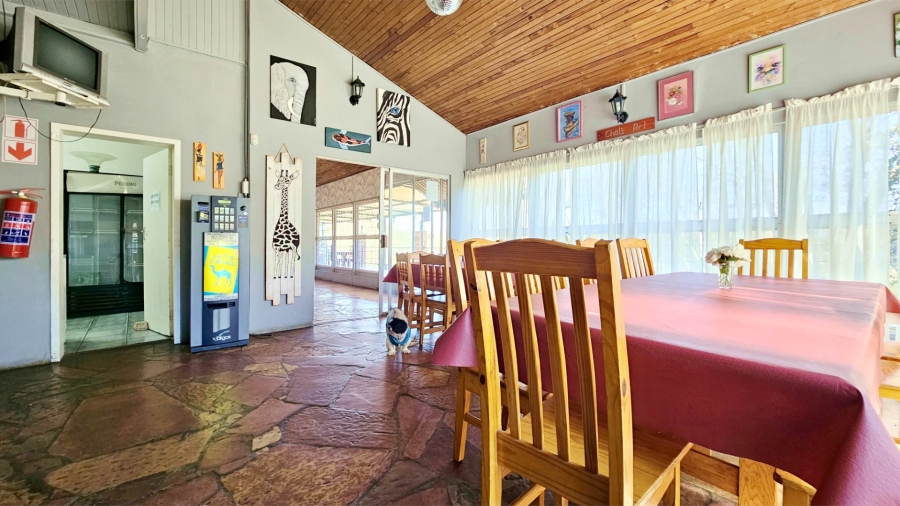  Bedroom Property for Sale in Vaaloewer Gauteng