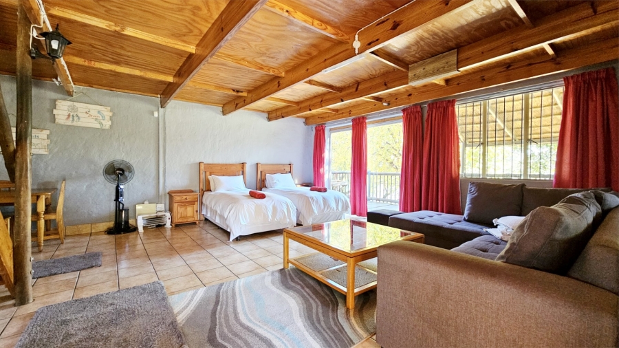  Bedroom Property for Sale in Vaaloewer Gauteng