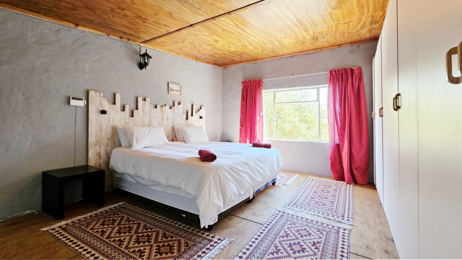  Bedroom Property for Sale in Vaaloewer Gauteng