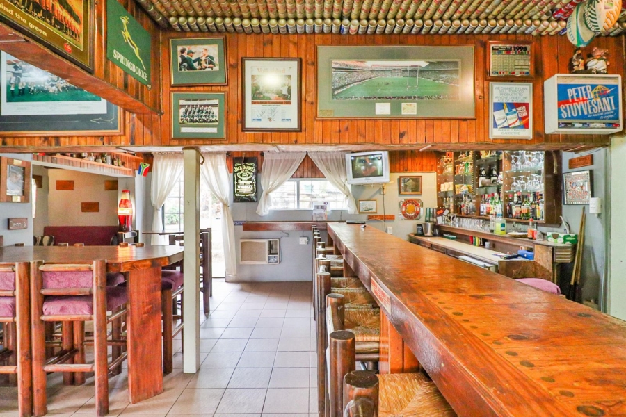  Bedroom Property for Sale in Vaaloewer Gauteng