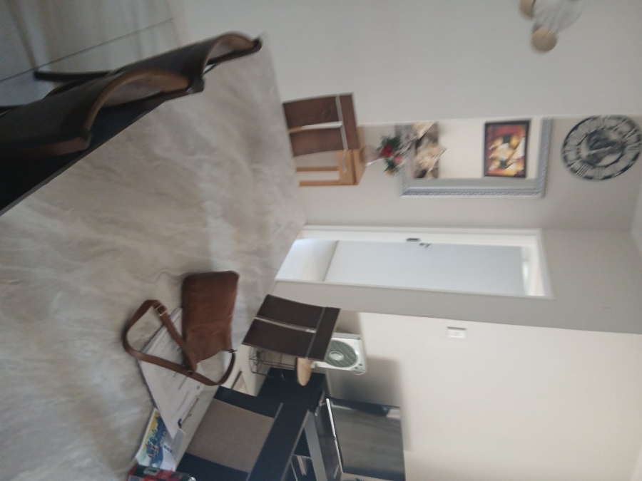  Bedroom Property for Sale in Carlswald Gauteng