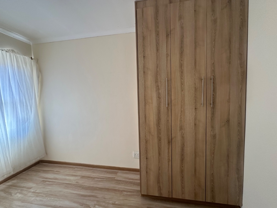 3 Bedroom Property for Sale in Witpoortjie Gauteng