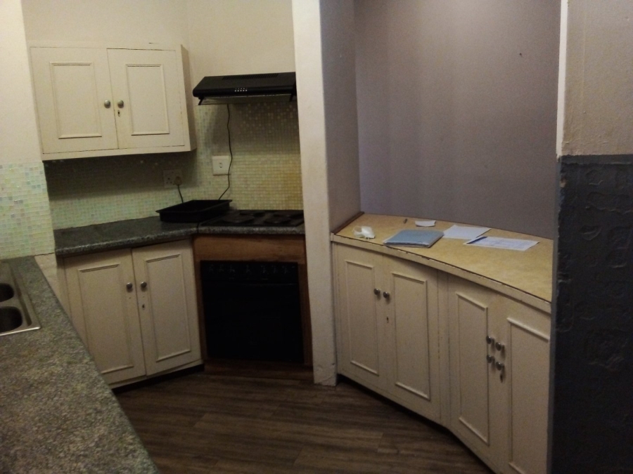 To Let 2 Bedroom Property for Rent in Eldoraigne Gauteng