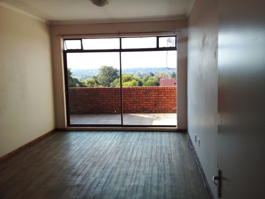 To Let 2 Bedroom Property for Rent in Eldoraigne Gauteng