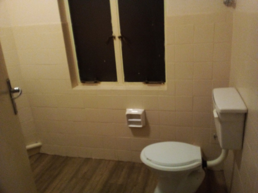 To Let 2 Bedroom Property for Rent in Eldoraigne Gauteng