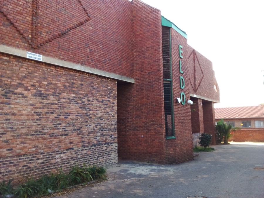 To Let 2 Bedroom Property for Rent in Eldoraigne Gauteng