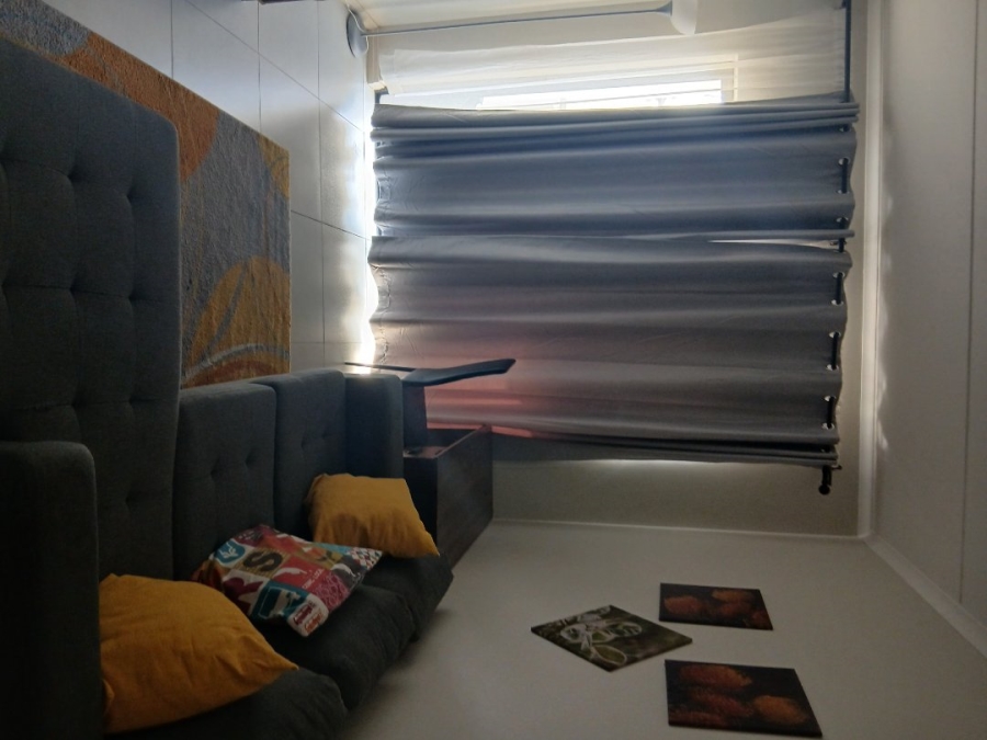2 Bedroom Property for Sale in Carlswald Gauteng