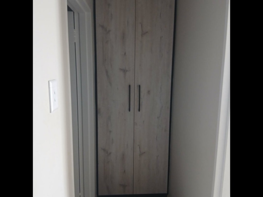 2 Bedroom Property for Sale in Carlswald Gauteng