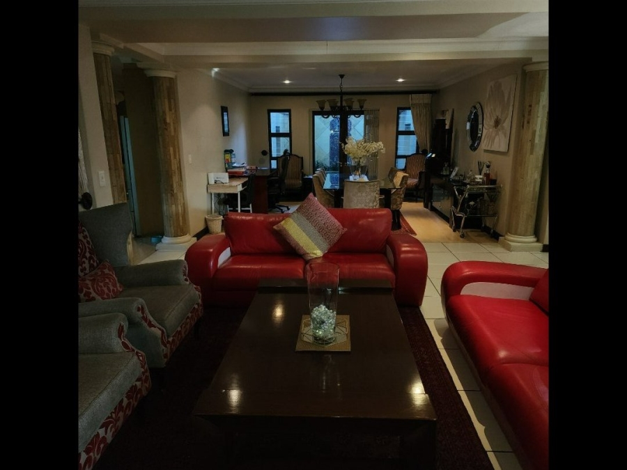 4 Bedroom Property for Sale in Bryanston Gauteng