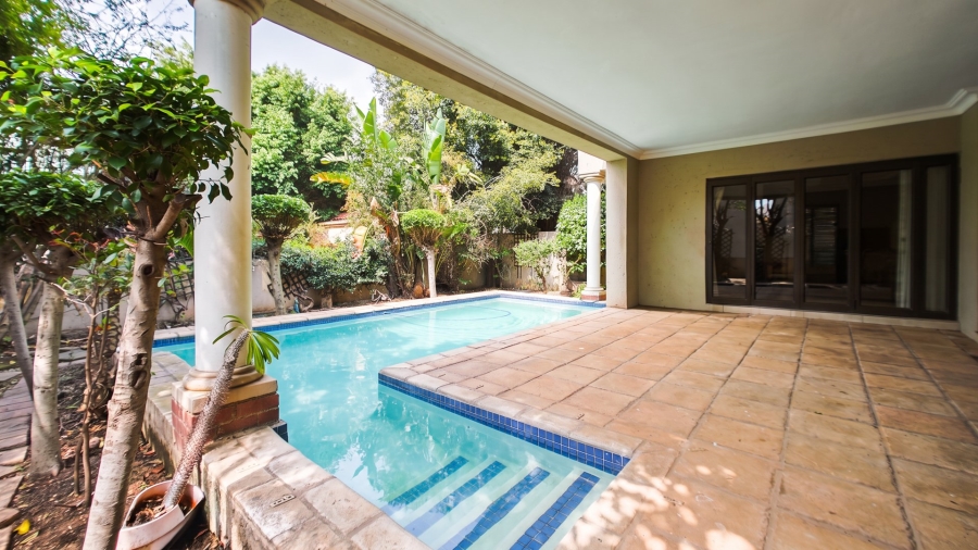 4 Bedroom Property for Sale in Bryanston Gauteng
