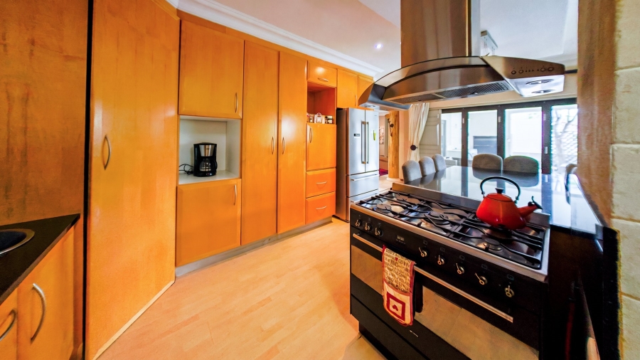4 Bedroom Property for Sale in Bryanston Gauteng