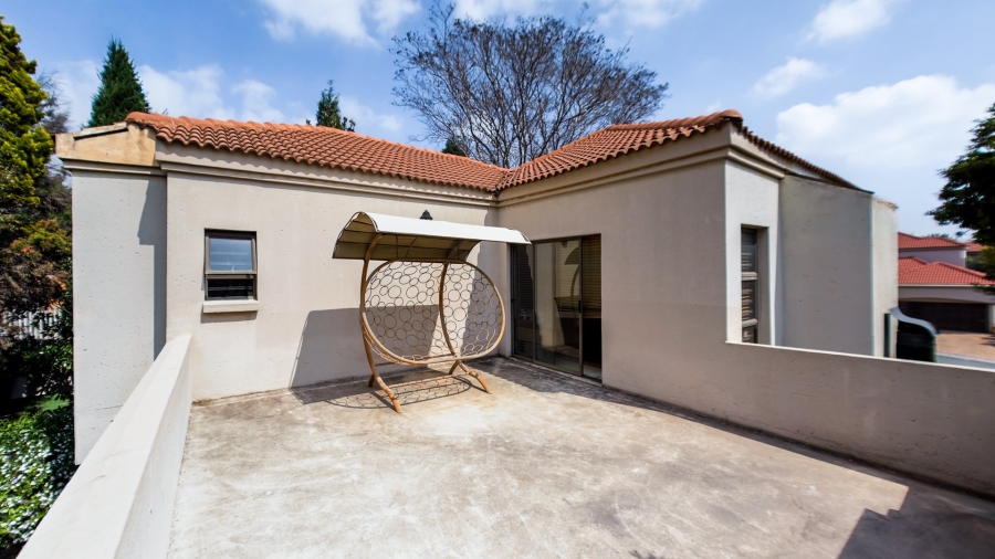 4 Bedroom Property for Sale in Bryanston Gauteng