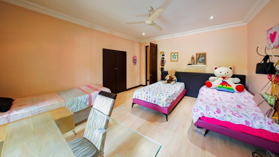 4 Bedroom Property for Sale in Bryanston Gauteng