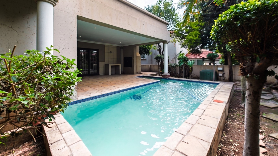 4 Bedroom Property for Sale in Bryanston Gauteng