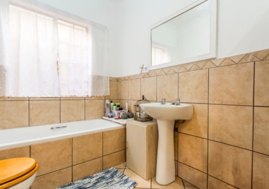 2 Bedroom Property for Sale in Equestria Gauteng