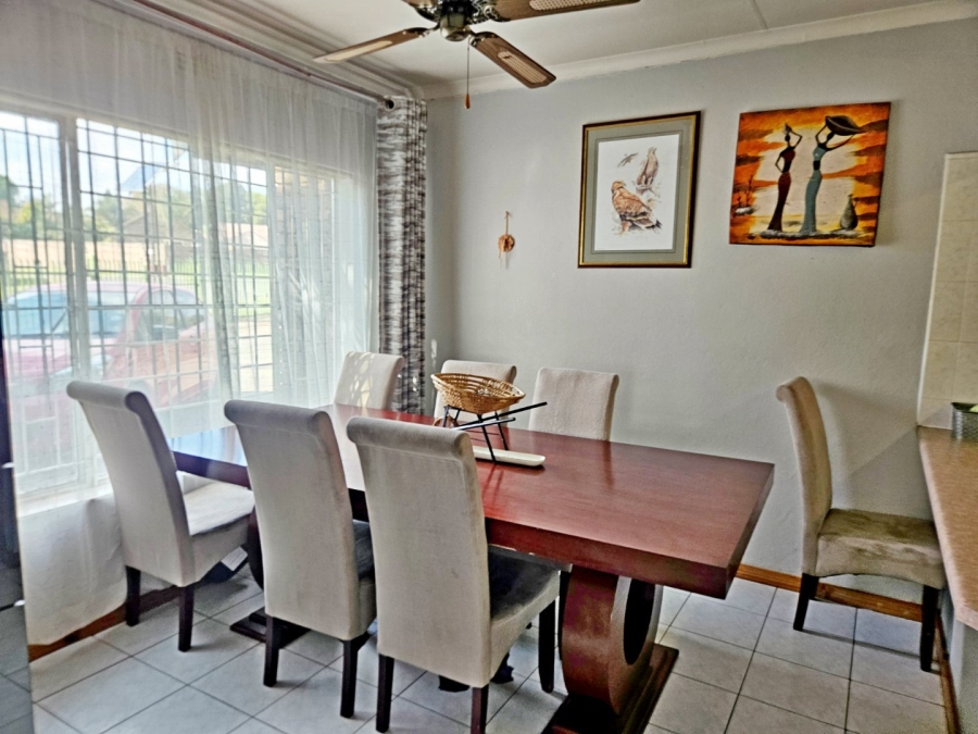 3 Bedroom Property for Sale in Birchleigh North Gauteng