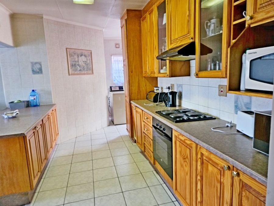 3 Bedroom Property for Sale in Birchleigh North Gauteng