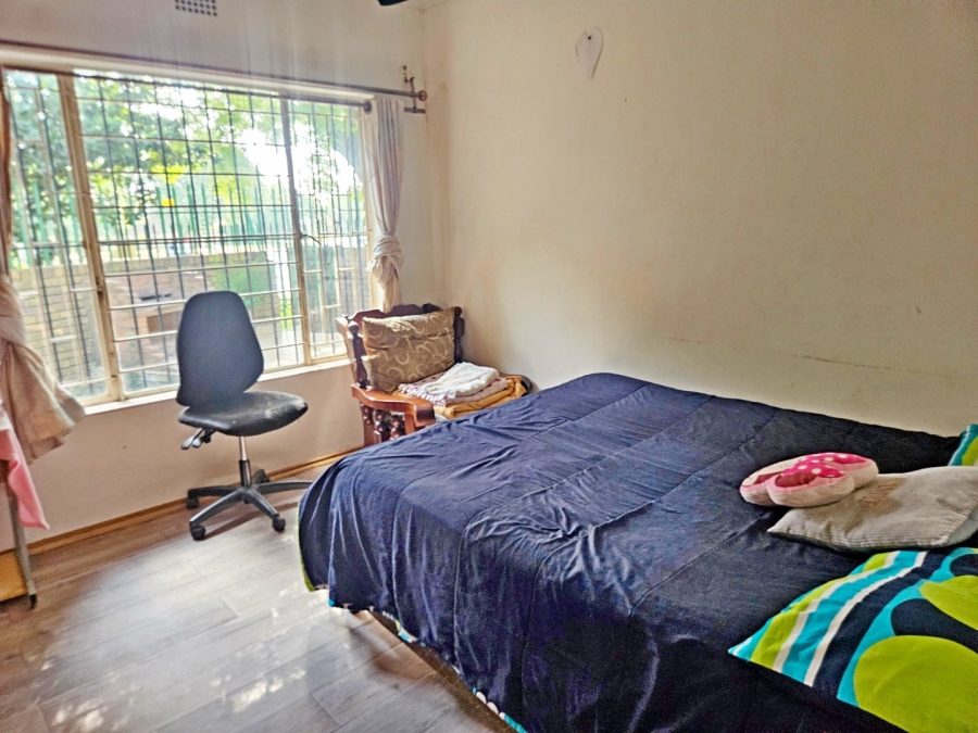 3 Bedroom Property for Sale in Birchleigh North Gauteng