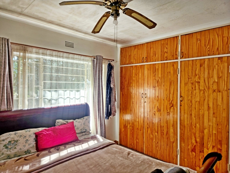 3 Bedroom Property for Sale in Birchleigh North Gauteng