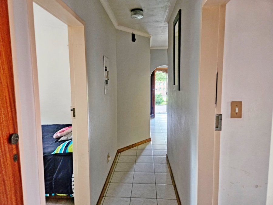 3 Bedroom Property for Sale in Birchleigh North Gauteng