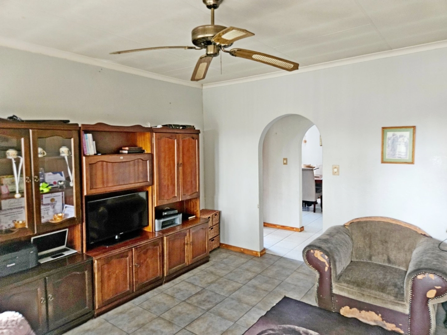 3 Bedroom Property for Sale in Birchleigh North Gauteng