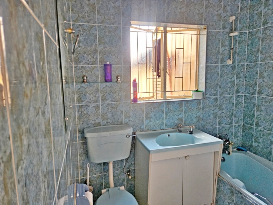 3 Bedroom Property for Sale in Birchleigh North Gauteng