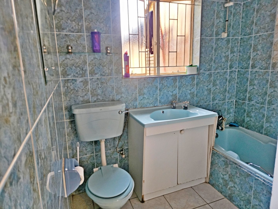 3 Bedroom Property for Sale in Birchleigh North Gauteng