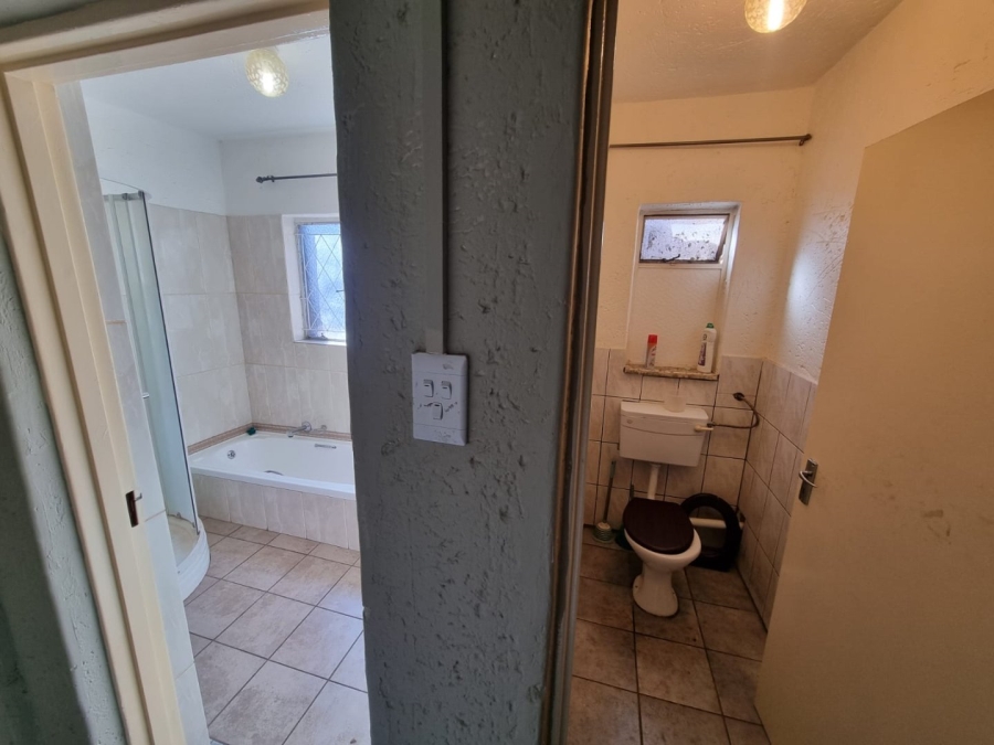 To Let 3 Bedroom Property for Rent in Vaaloewer Gauteng