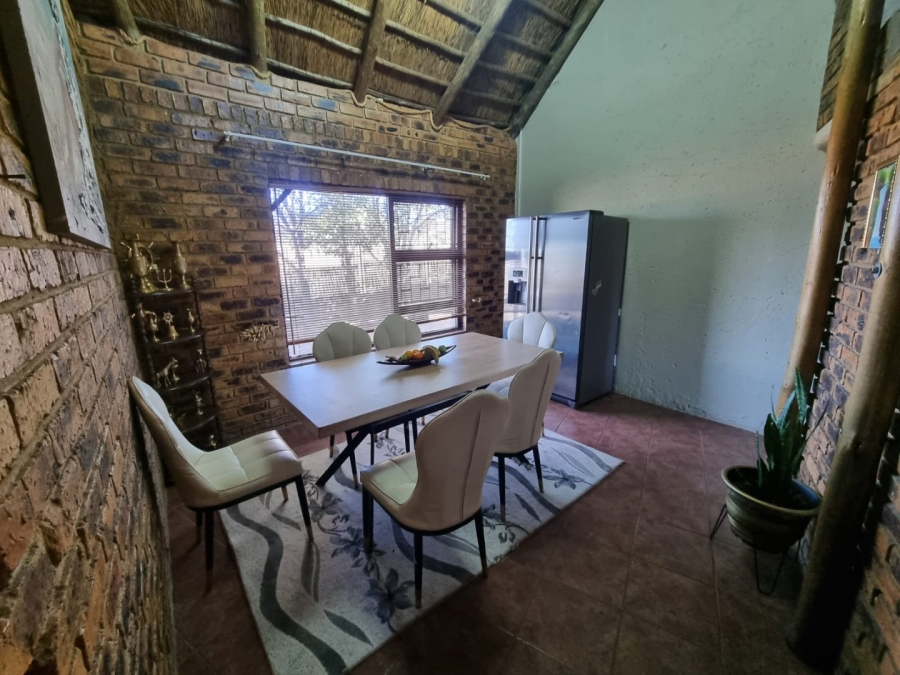 To Let 3 Bedroom Property for Rent in Vaaloewer Gauteng