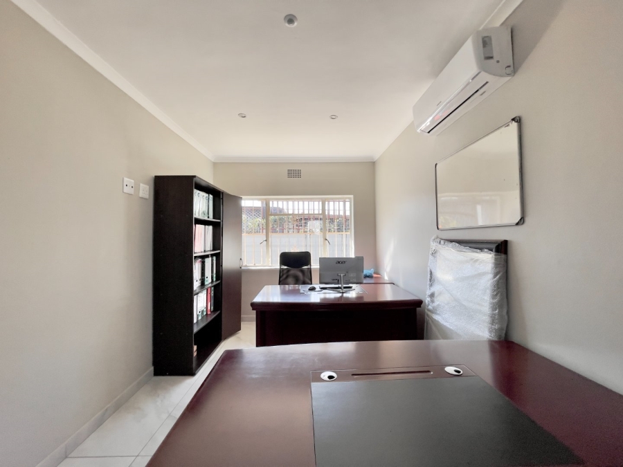 To Let Commercial Property for Rent in Parkdene Gauteng