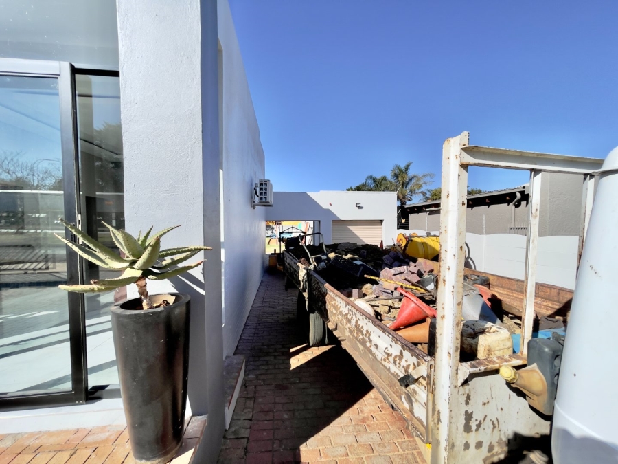 To Let Commercial Property for Rent in Parkdene Gauteng