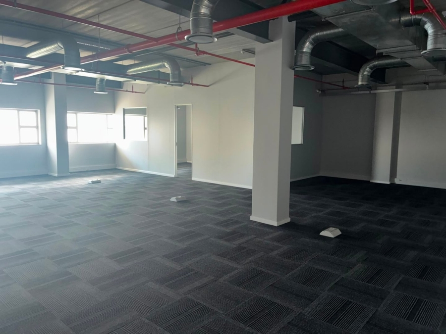 To Let Commercial Property for Rent in Gosforth Park Gauteng