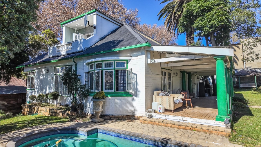 4 Bedroom Property for Sale in Orange Grove Gauteng