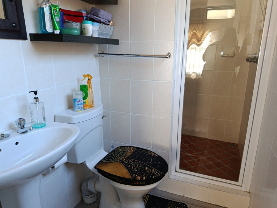 3 Bedroom Property for Sale in Heuwelsig Estate Gauteng