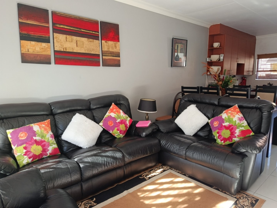 3 Bedroom Property for Sale in Heuwelsig Estate Gauteng