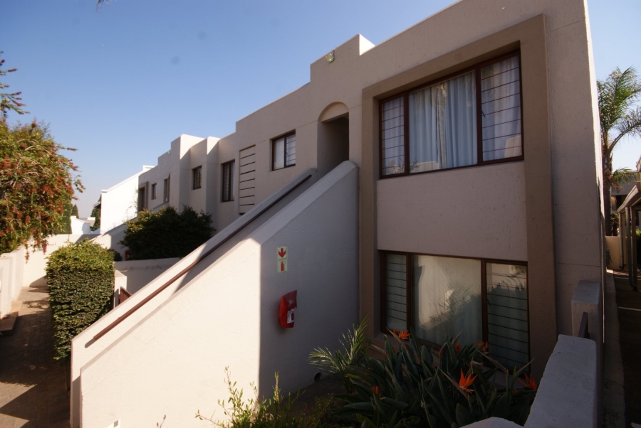 2 Bedroom Property for Sale in Marais Steyn Park Gauteng