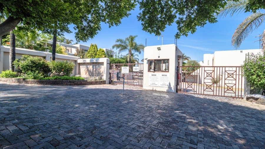 2 Bedroom Property for Sale in Marais Steyn Park Gauteng