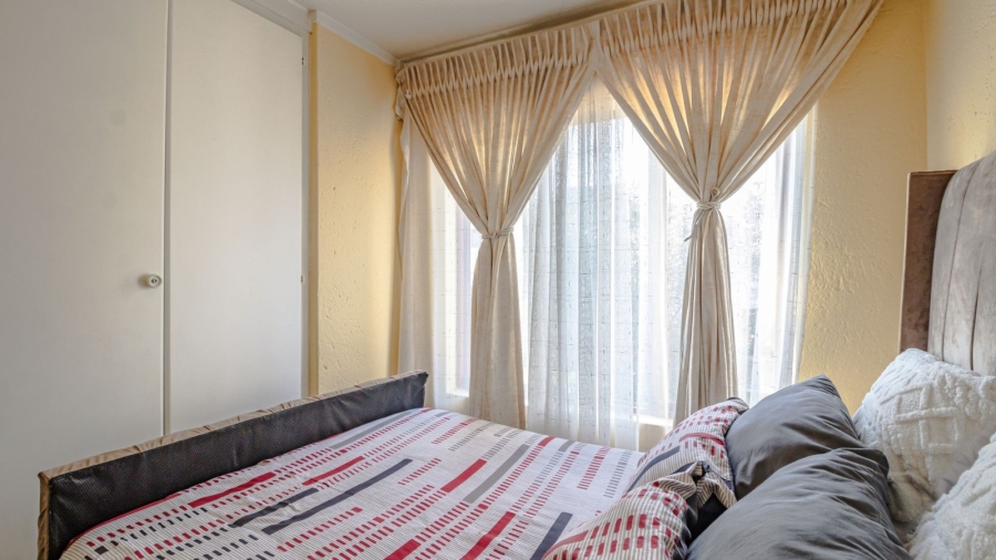2 Bedroom Property for Sale in Marais Steyn Park Gauteng