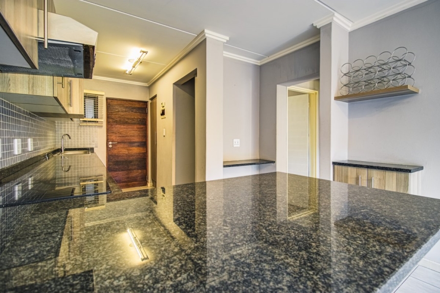 2 Bedroom Property for Sale in Sebenza Gauteng