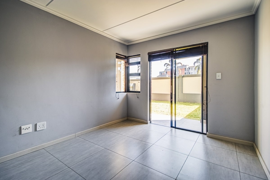 2 Bedroom Property for Sale in Sebenza Gauteng