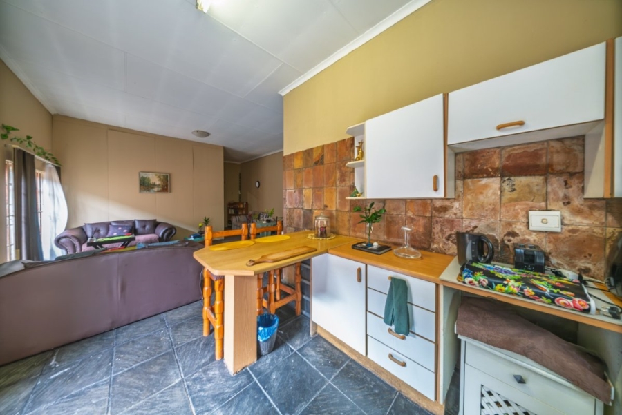 3 Bedroom Property for Sale in Edenvale Central Gauteng