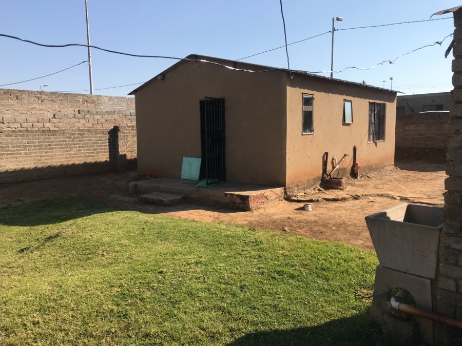 2 Bedroom Property for Sale in Orange Farm Gauteng
