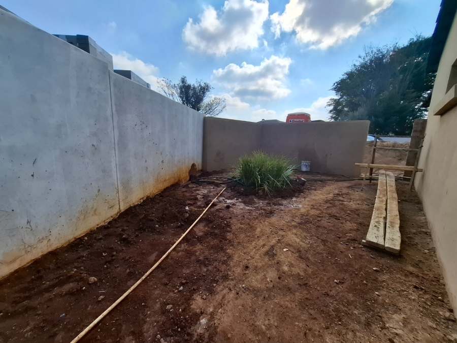 4 Bedroom Property for Sale in Silverwoods Country Estate Gauteng