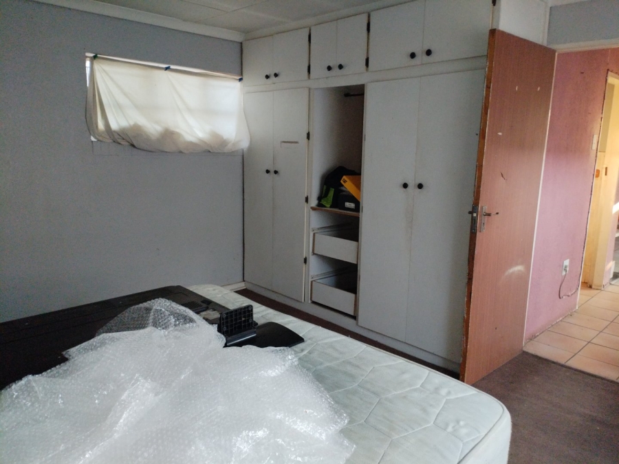 3 Bedroom Property for Sale in Strubenvale Gauteng