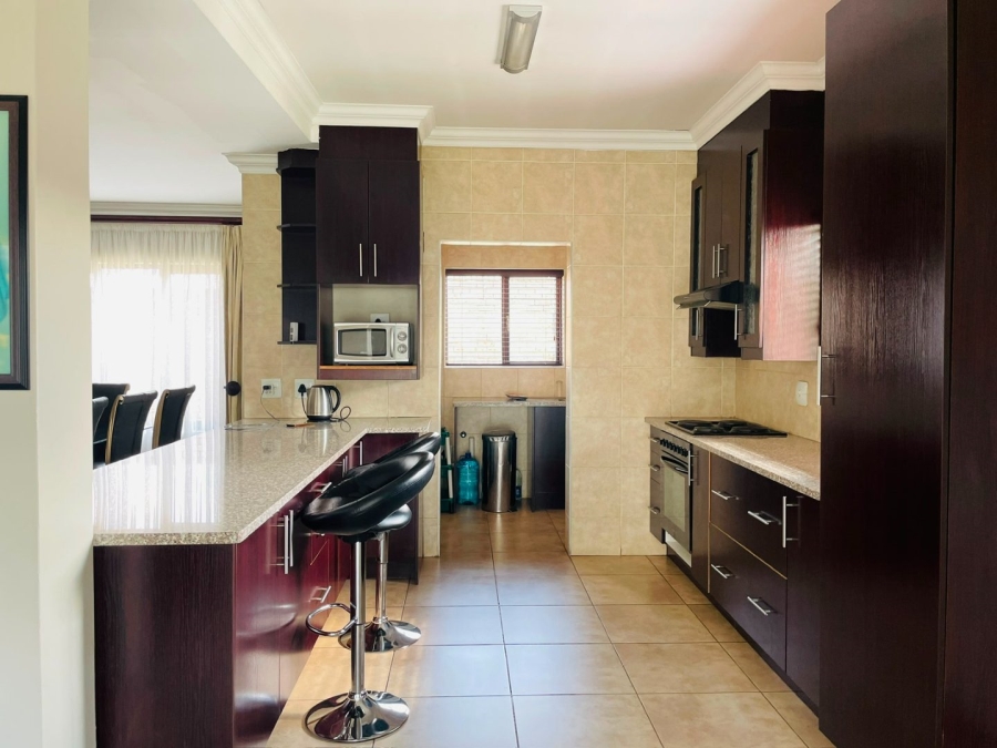 3 Bedroom Property for Sale in Thatchfield Estate Gauteng