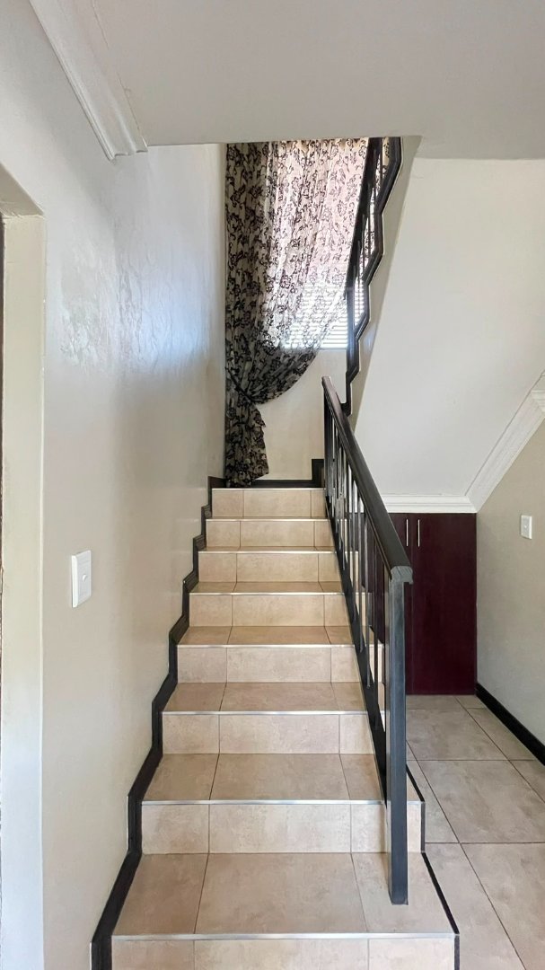 3 Bedroom Property for Sale in Thatchfield Estate Gauteng