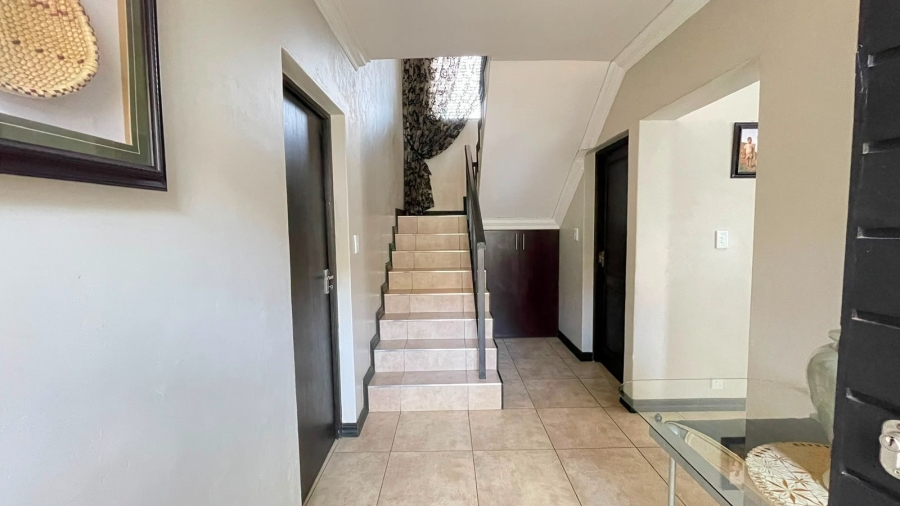 3 Bedroom Property for Sale in Thatchfield Estate Gauteng