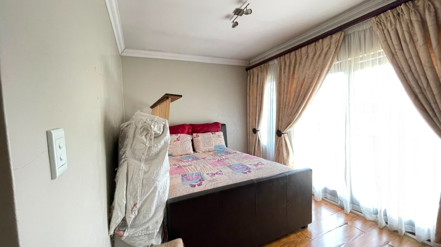 3 Bedroom Property for Sale in Thatchfield Estate Gauteng