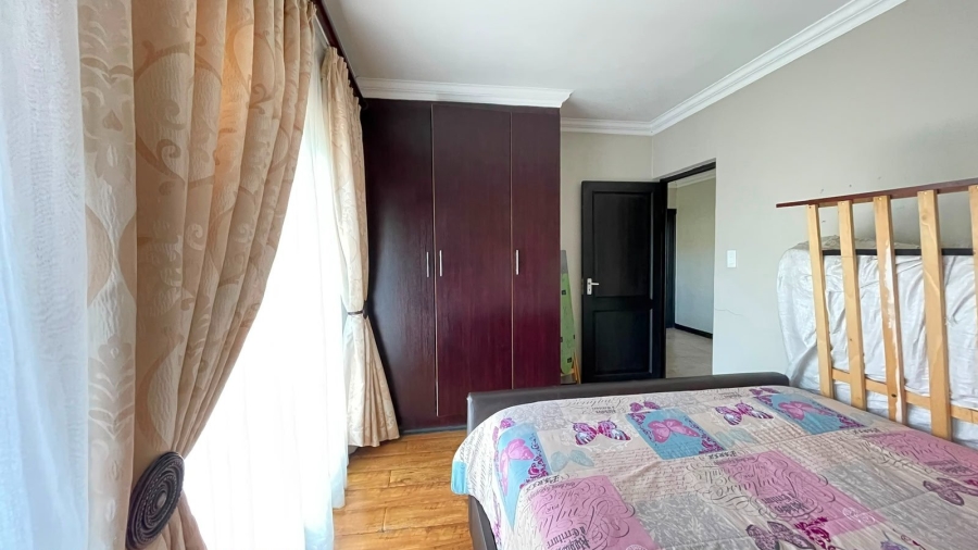 3 Bedroom Property for Sale in Thatchfield Estate Gauteng